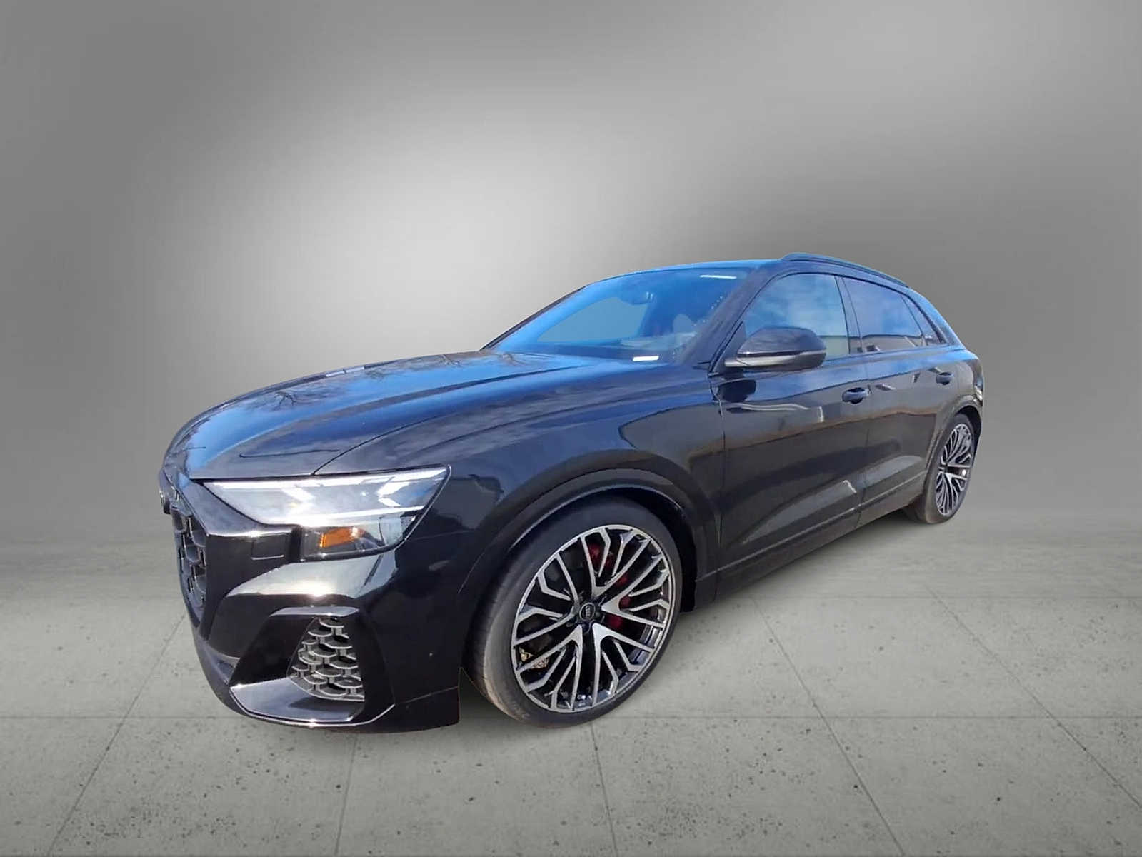 Thumbnail: 2026 Audi SQ8 - 4