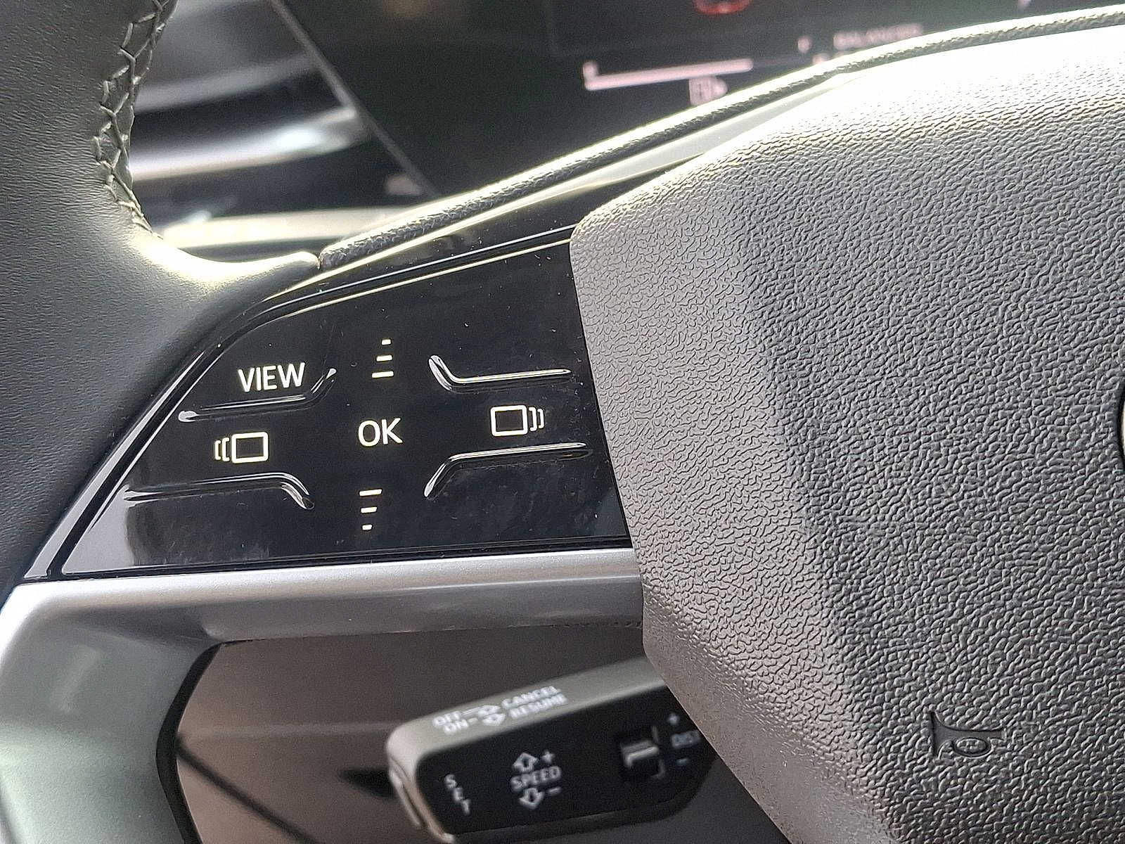 Thumbnail: 2025 Audi Q5 - 17