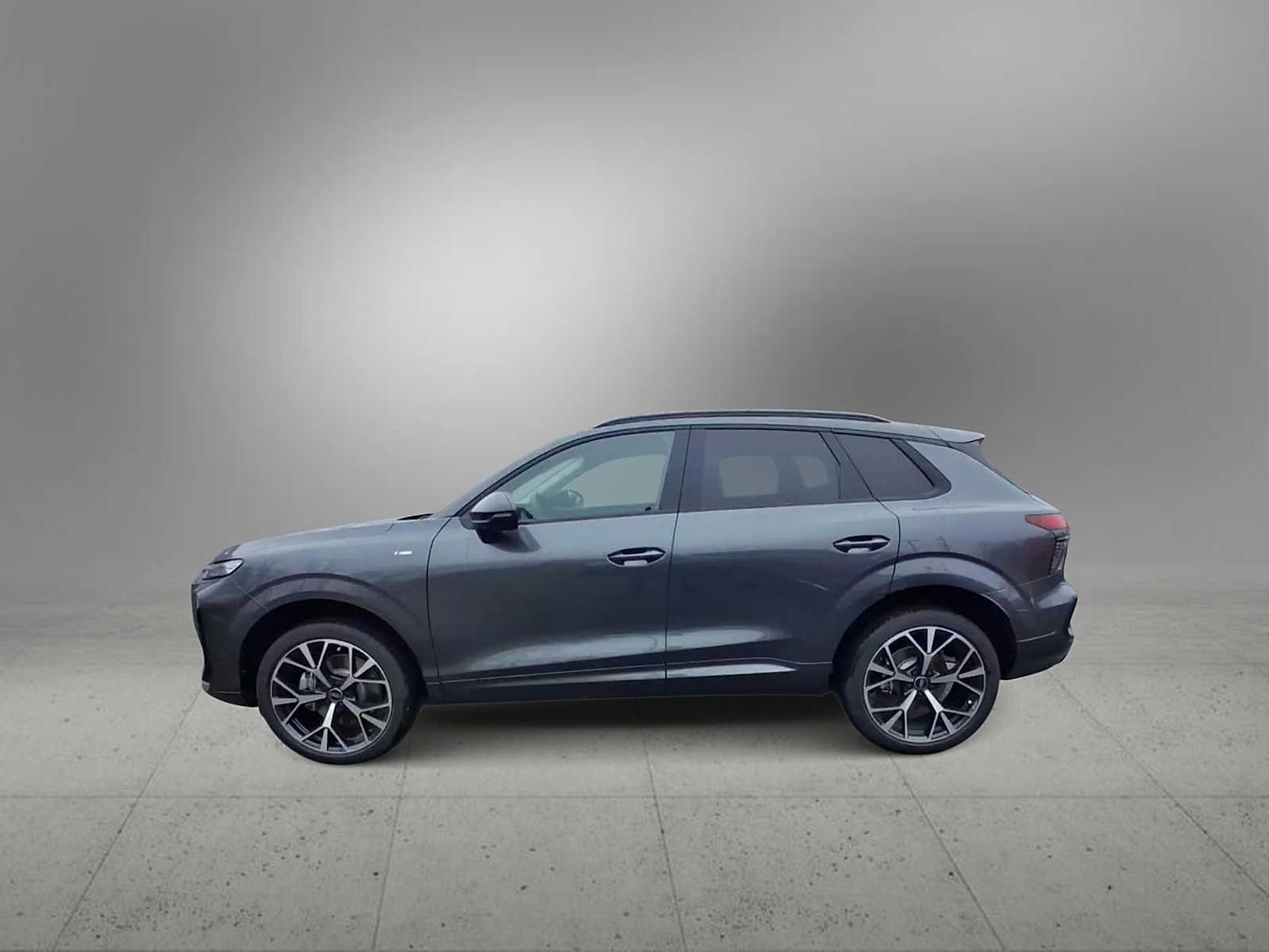 Thumbnail: 2026 Audi Q3 - 5