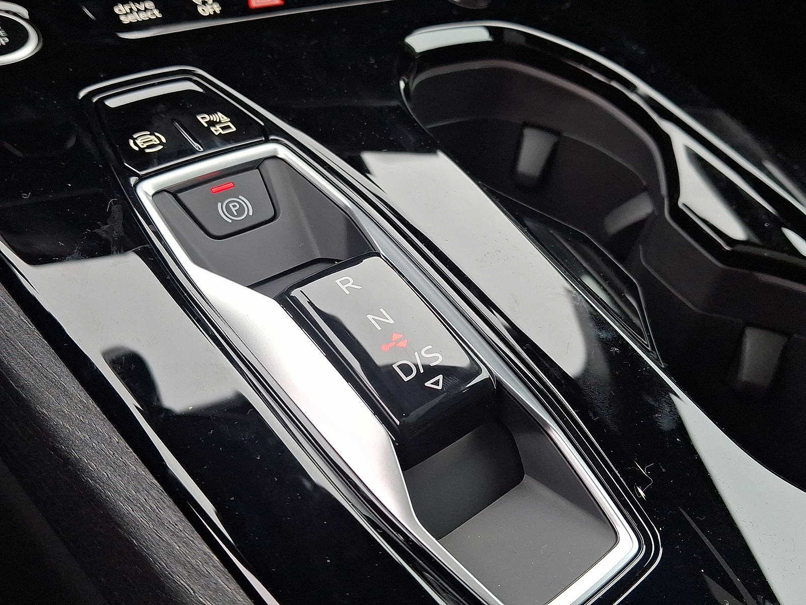 Thumbnail: 2025 Audi A5 - 14