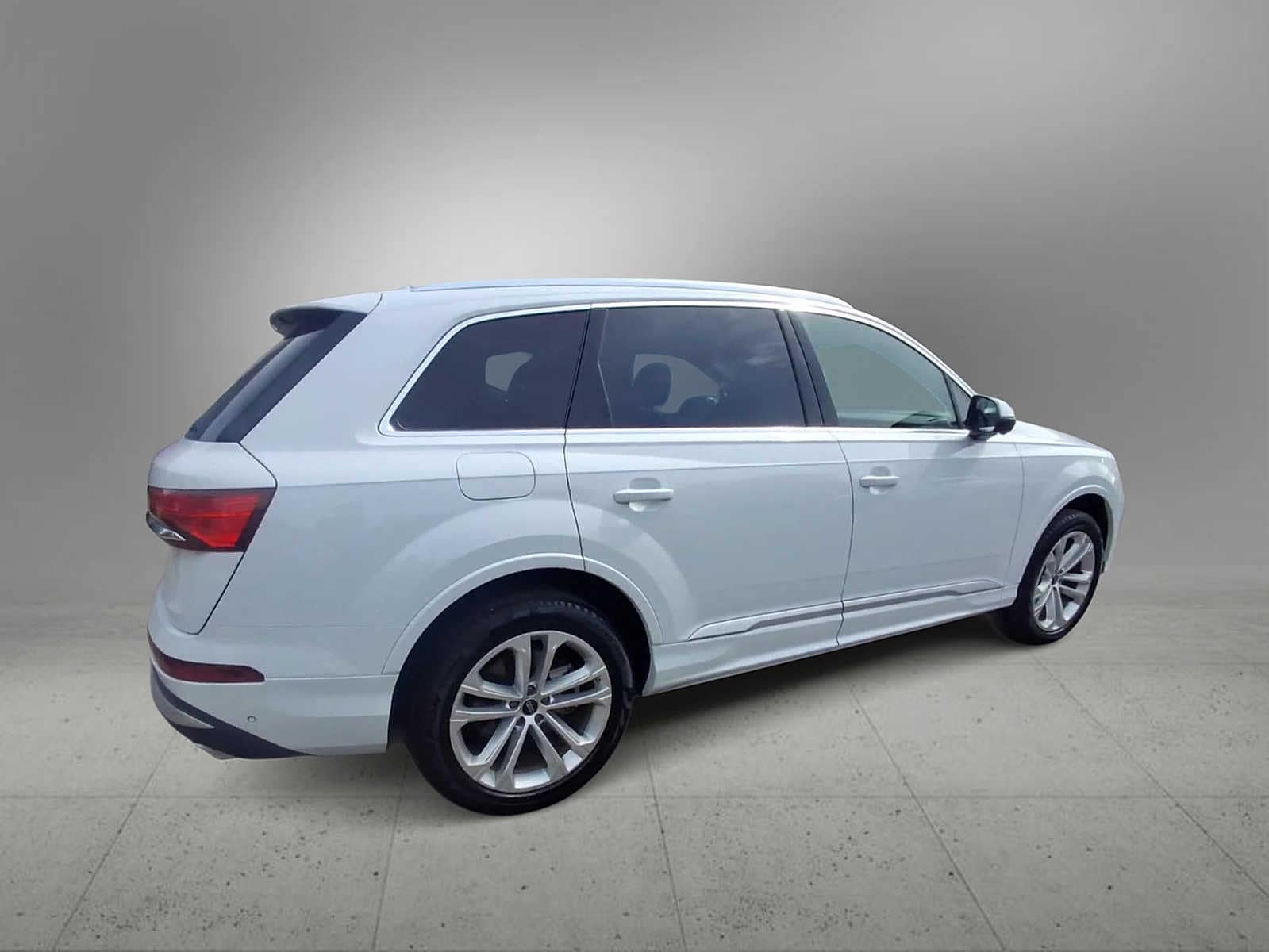 Thumbnail: 2025 Audi Q7 - 8