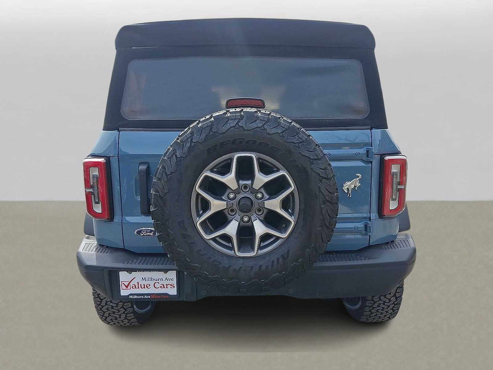 Thumbnail: 2021 Ford Bronco - 23