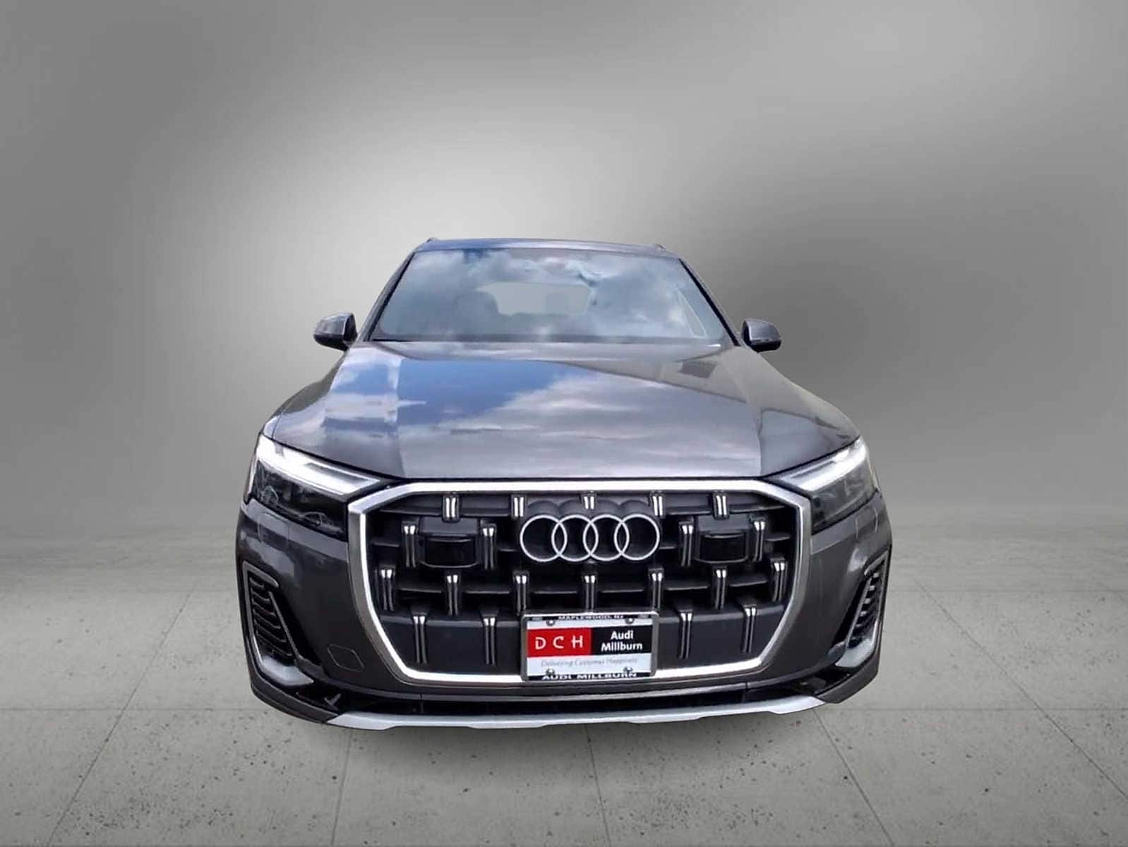 Thumbnail: 2025 Audi Q7 - 3