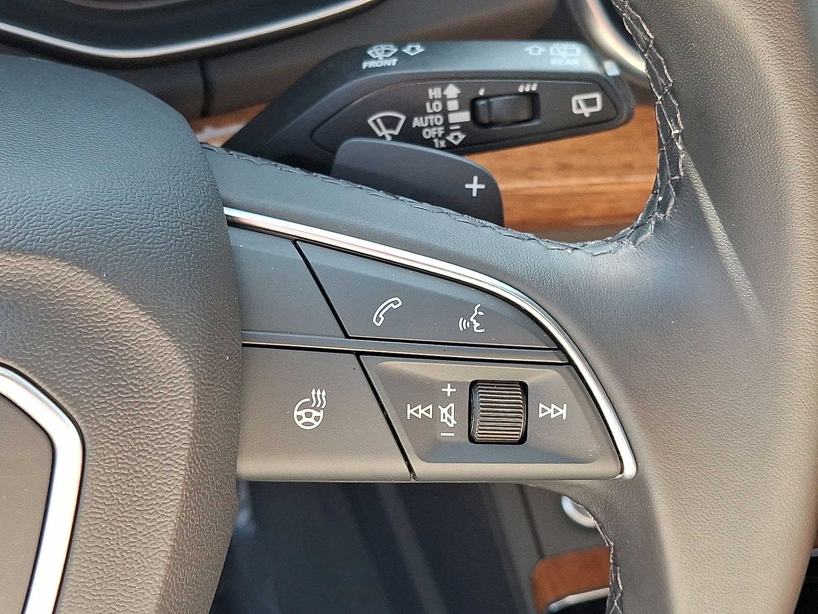 Thumbnail: 2023 Audi Q5 - 18