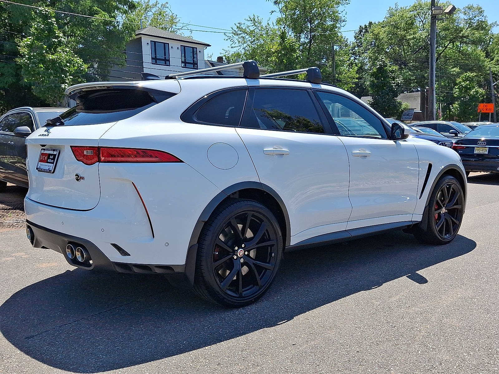 Thumbnail: 2020 Jaguar F-Pace - 25