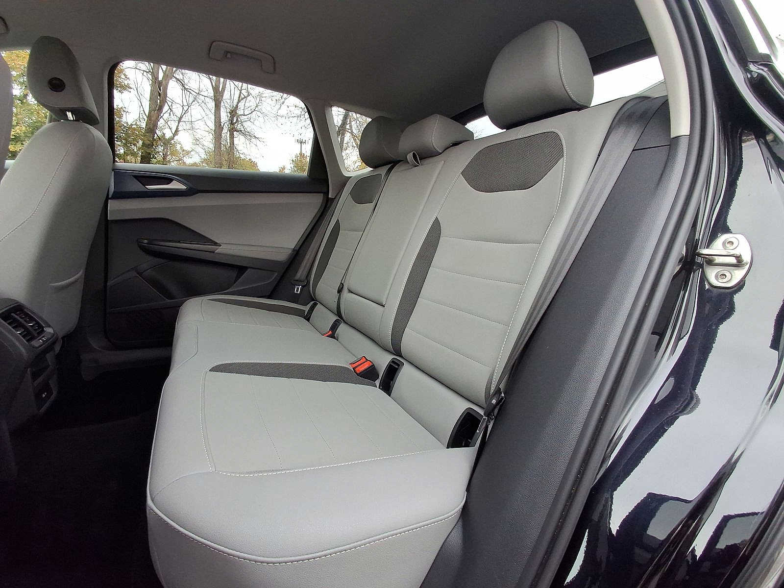 Thumbnail: 2024 Volkswagen Taos - 20