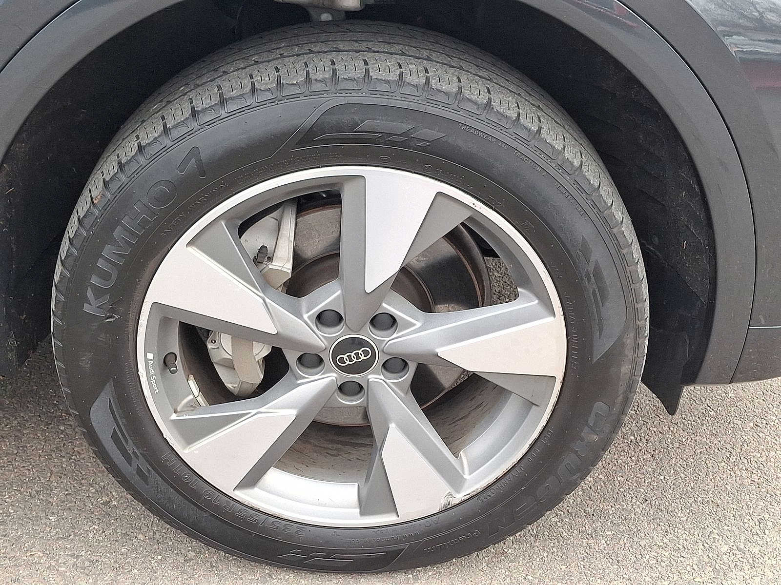 Thumbnail: 2023 Audi Q5 - 27