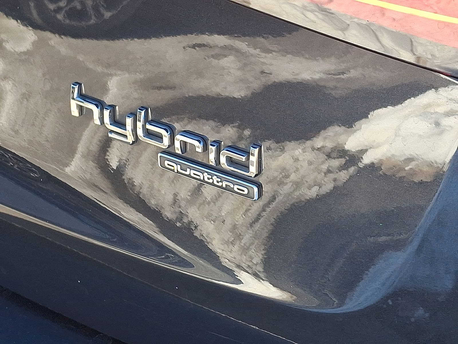 Thumbnail: 2013 Audi Q5 - 24