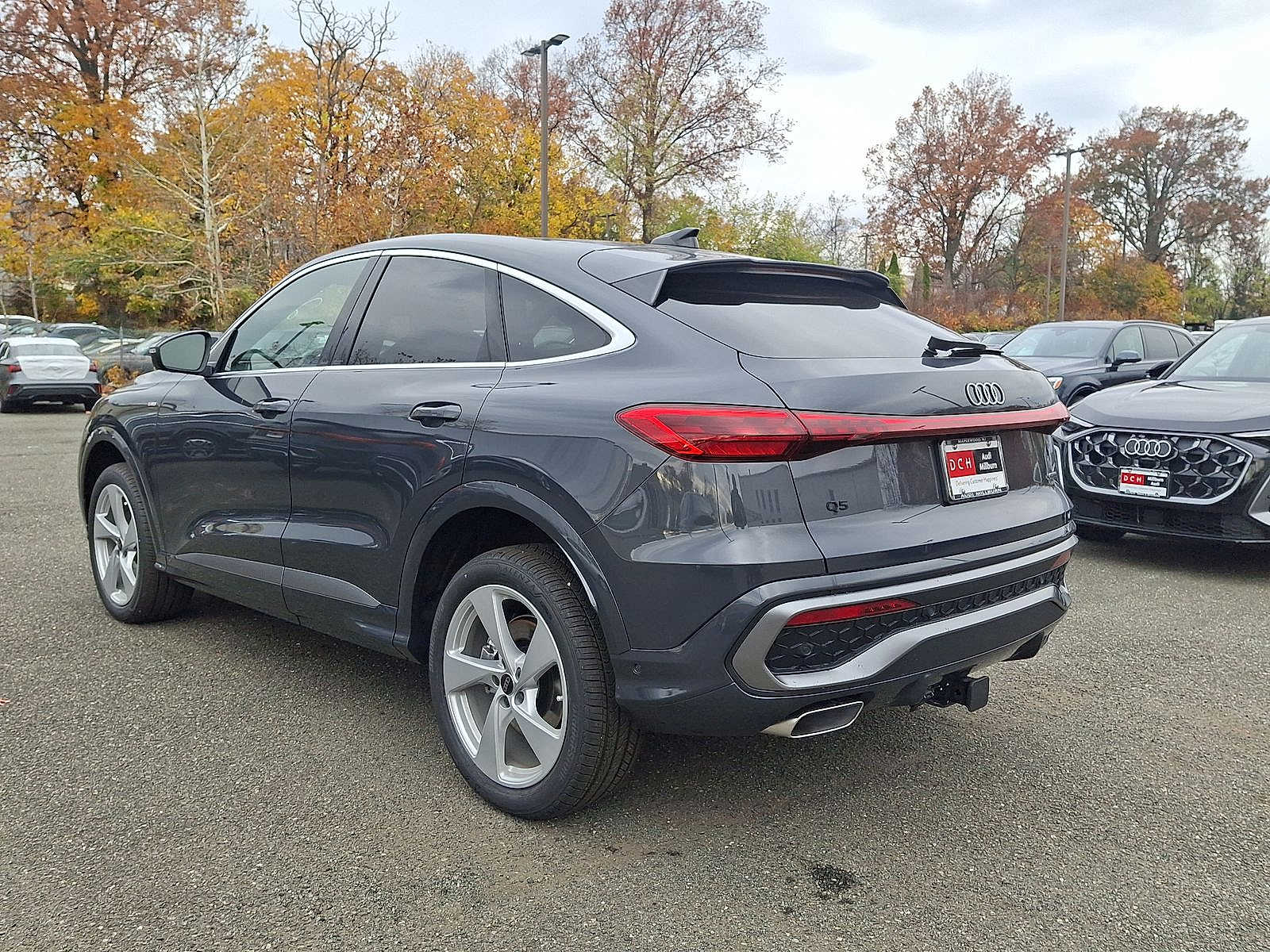 Thumbnail: 2025 Audi Q5 - 12