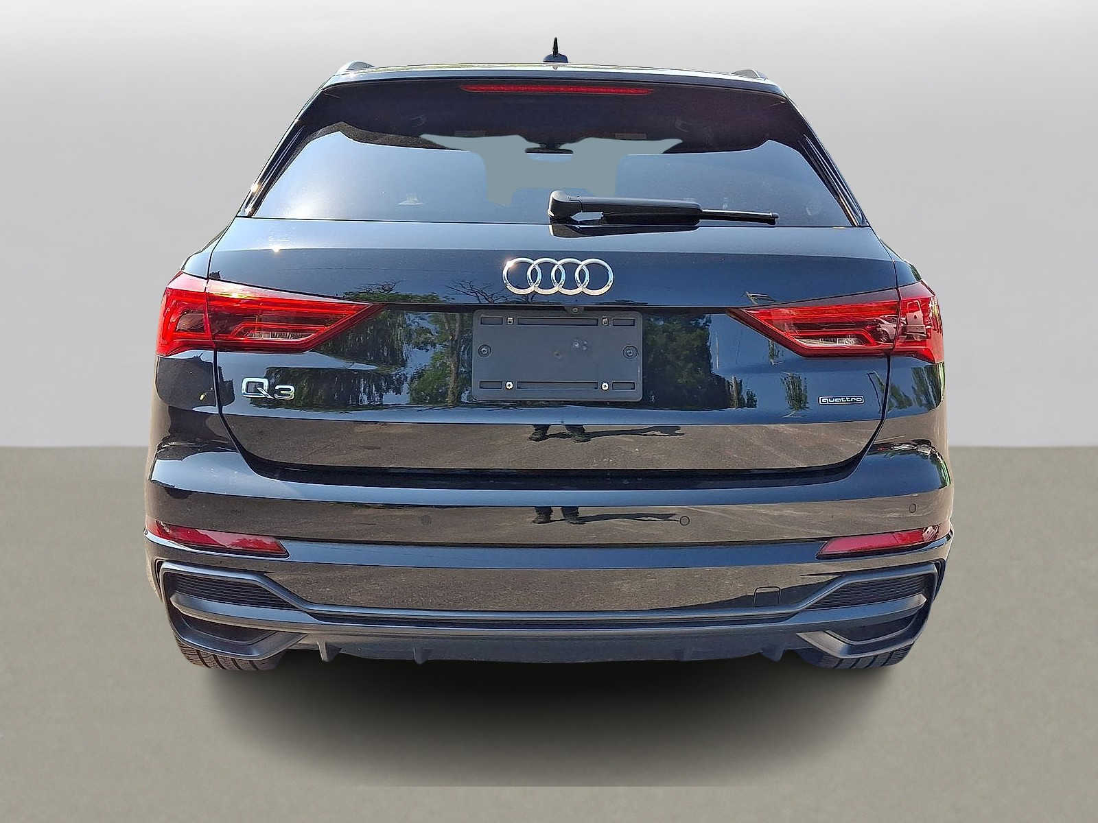 Thumbnail: 2021 Audi Q3 - 29