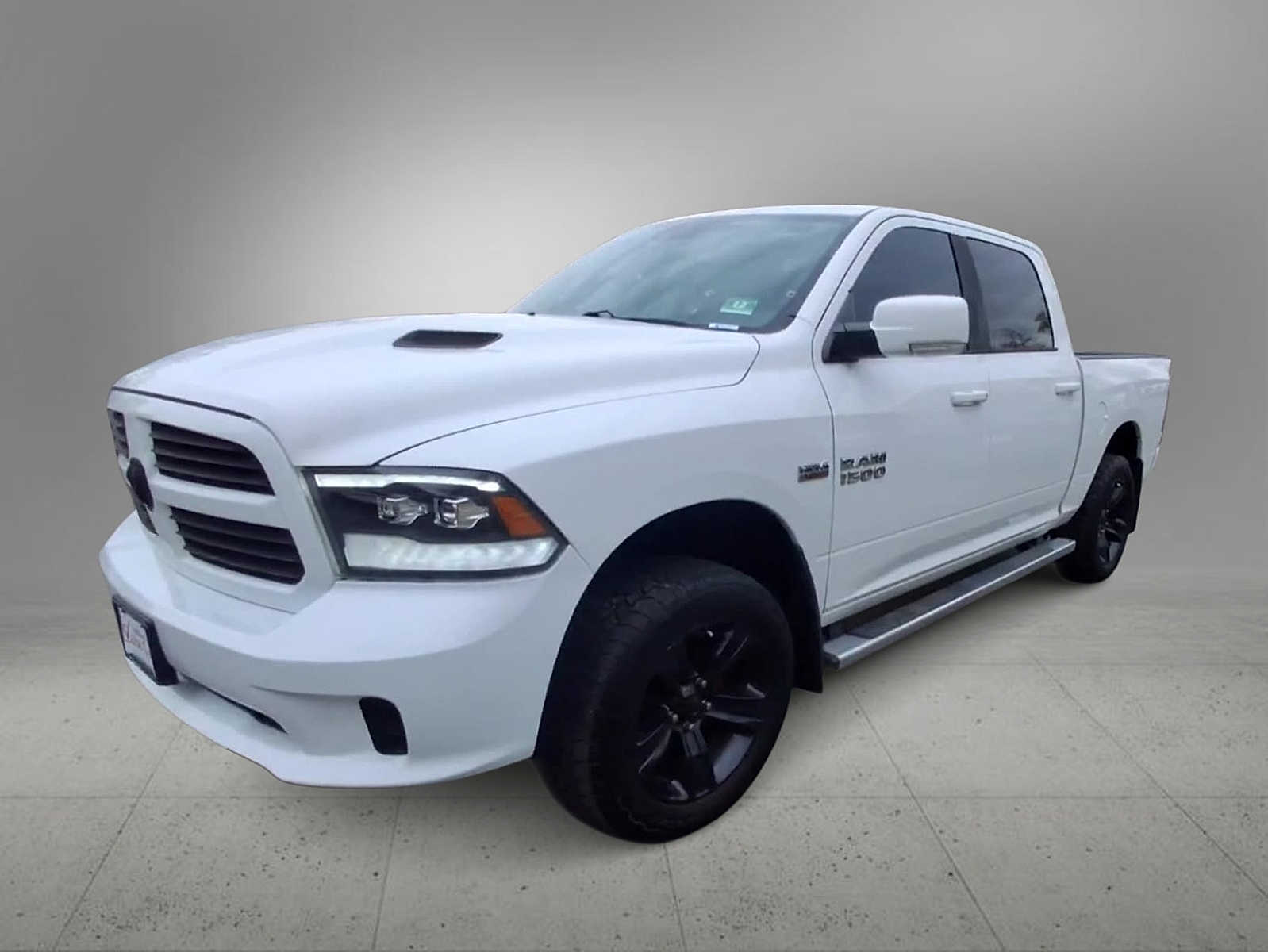 Thumbnail: 2016 RAM 1500 - 4