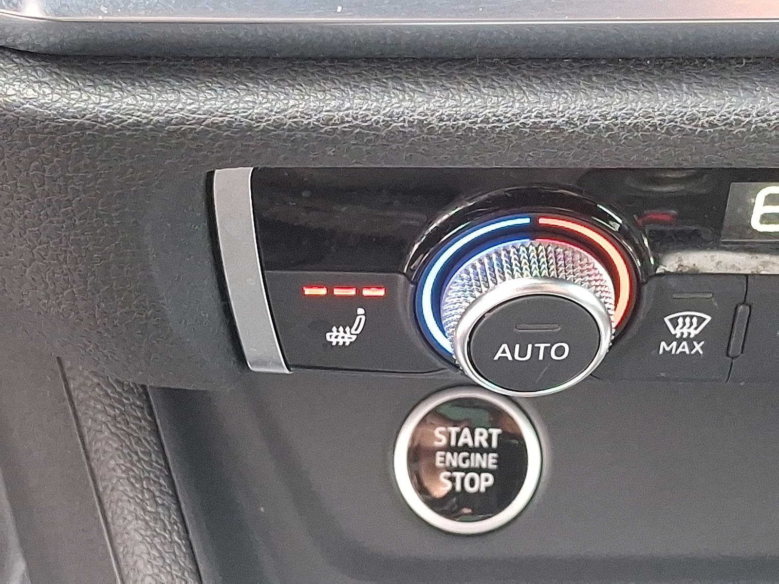 Thumbnail: 2021 Audi Q3 - 19