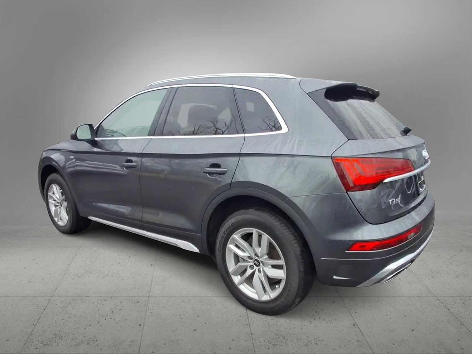 Thumbnail: 2023 Audi Q5 - 6