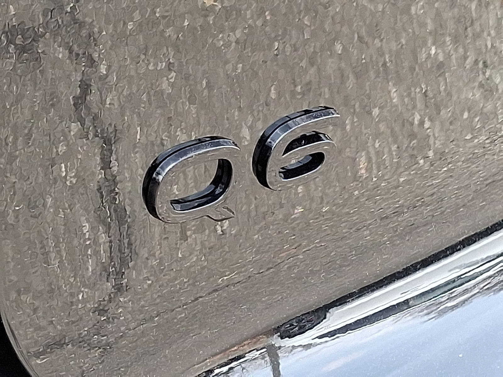 Thumbnail: 2025 Audi Q6 e-tron - 17