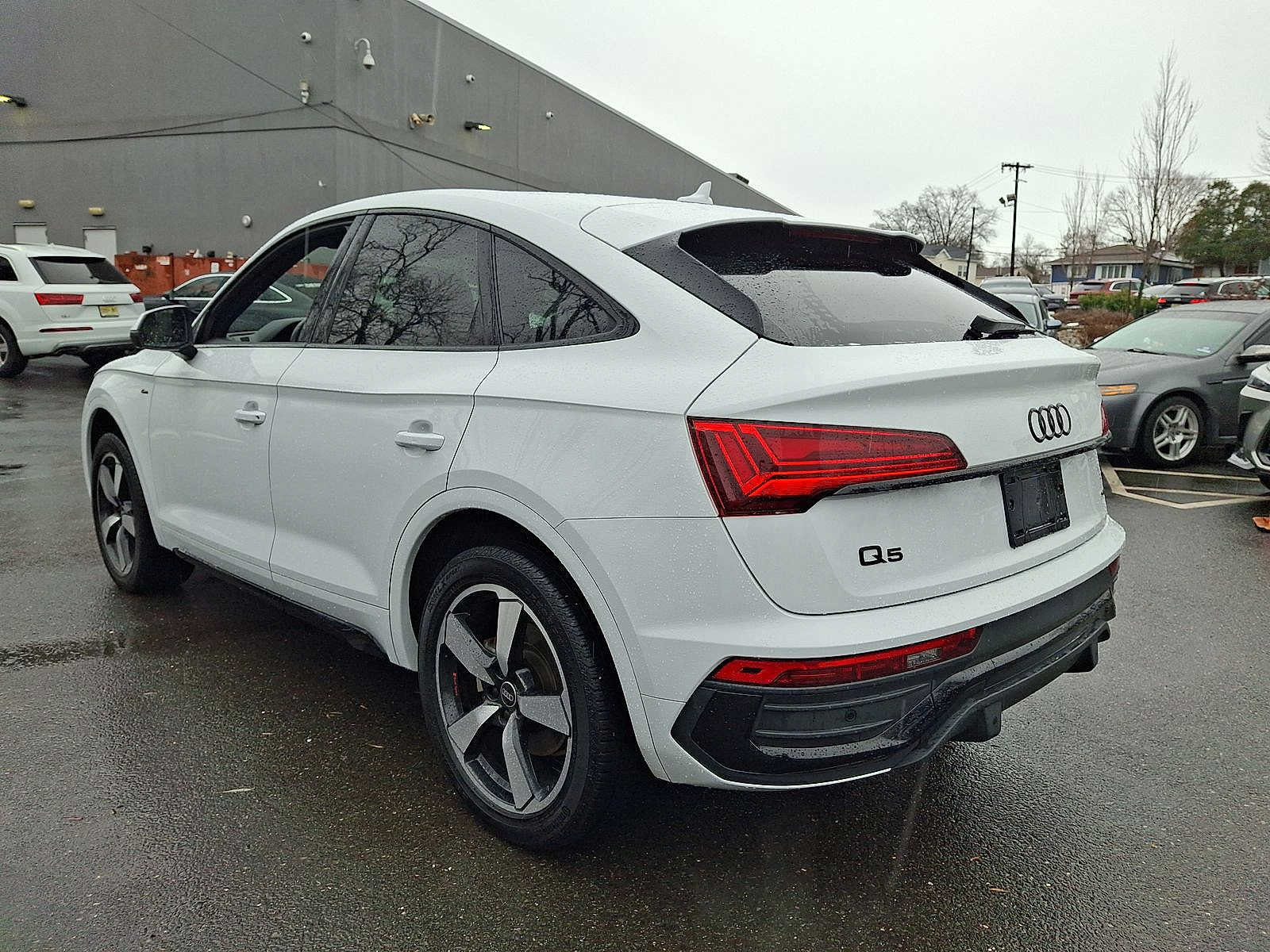 Thumbnail: 2023 Audi Q5 - 22