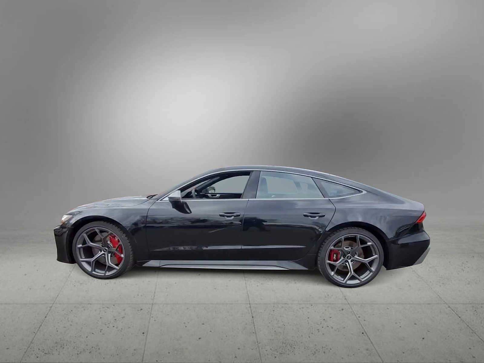 Thumbnail: 2026 Audi RS 7 - 5