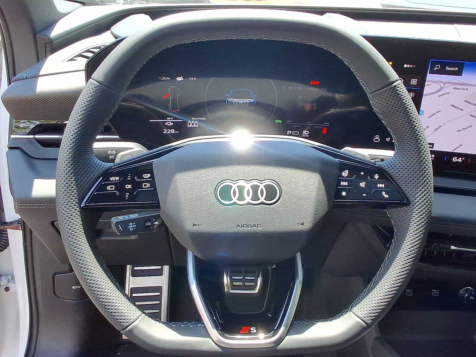 Thumbnail: 2025 Audi SQ6 e-tron - 15