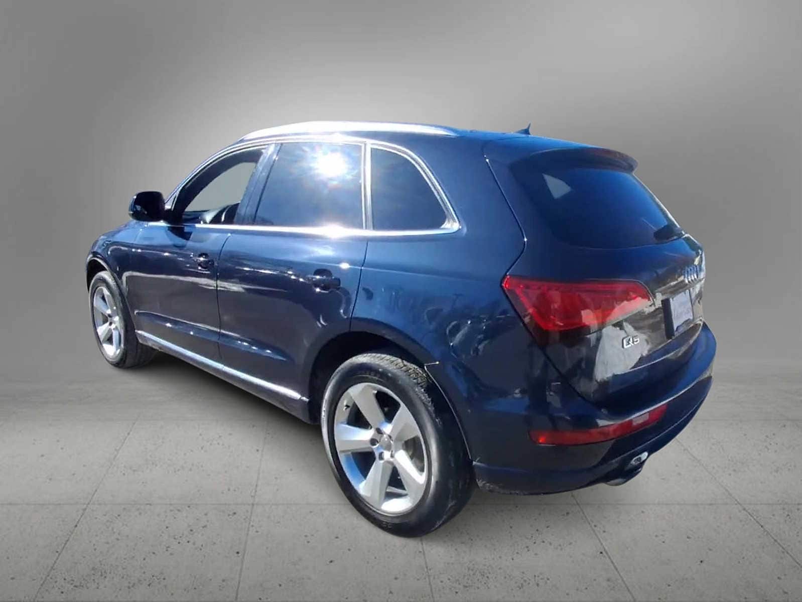 Thumbnail: 2013 Audi Q5 - 6