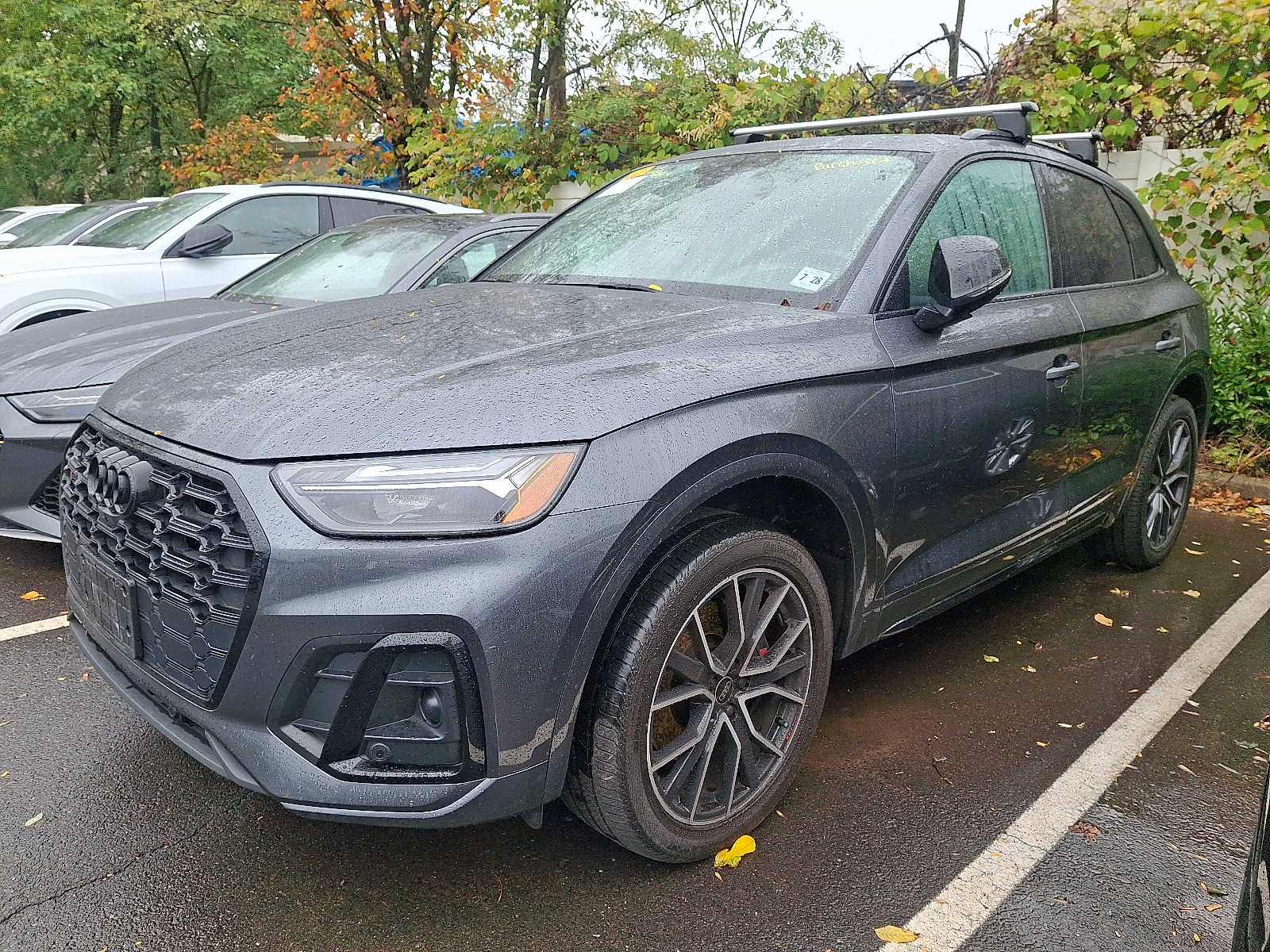 Thumbnail: 2023 Audi SQ5 - 1