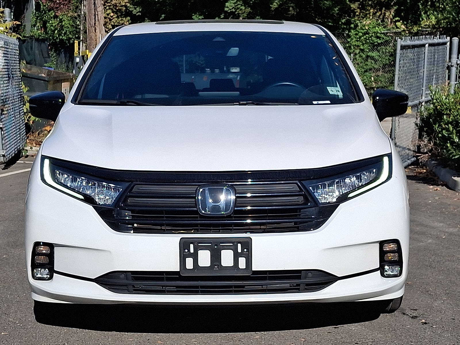 Thumbnail: 2023 Honda Odyssey - 29