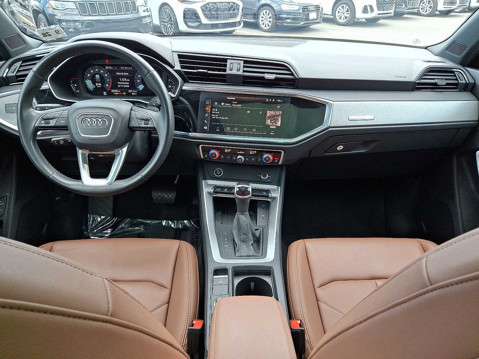 Thumbnail: 2024 Audi Q3 - 10