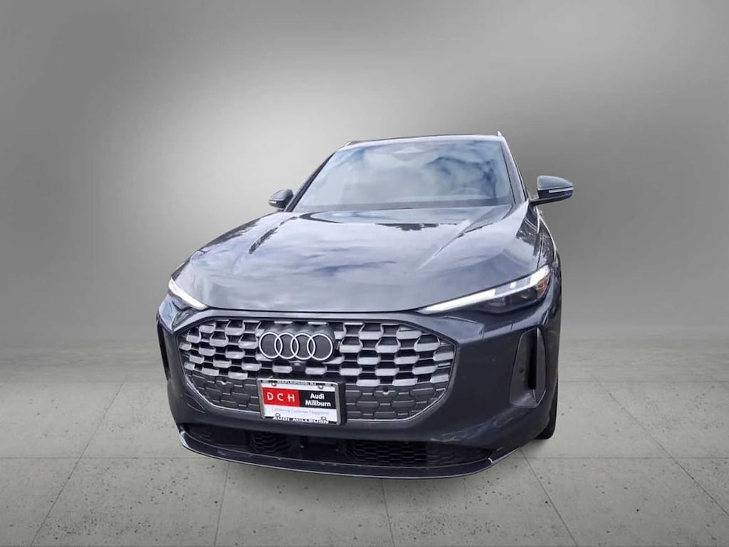 New 2025 Audi All-new Q5 2.0T Prestige SUV