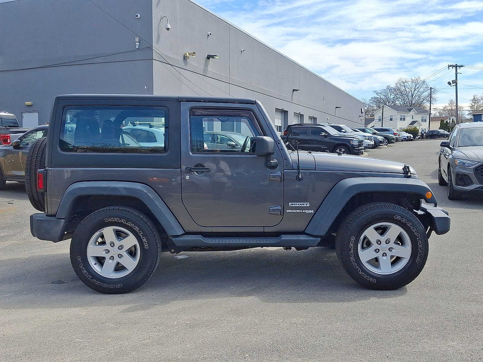 Thumbnail: 2018 Jeep Wrangler - 26