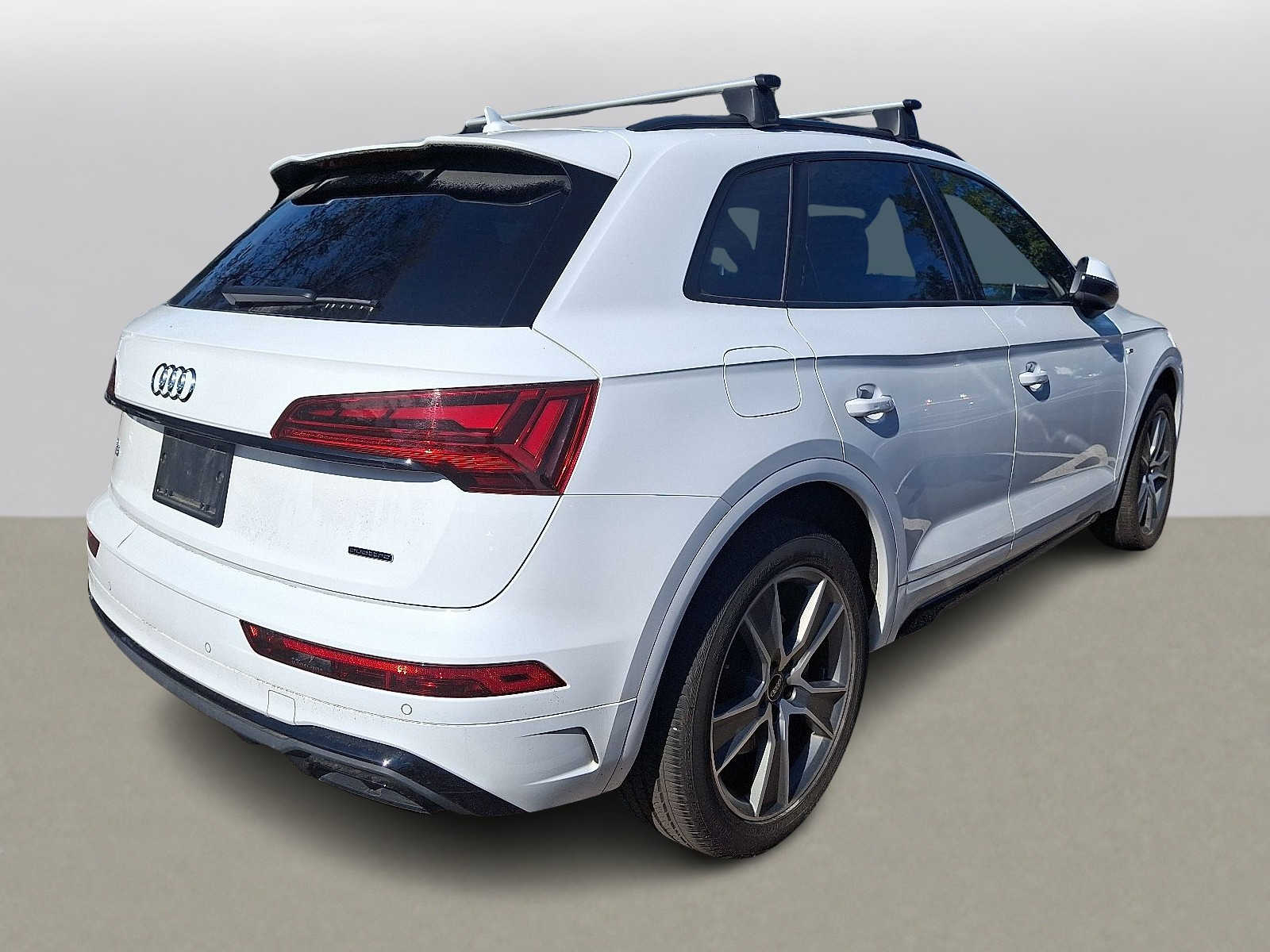 Thumbnail: 2025 Audi Q5 - 3