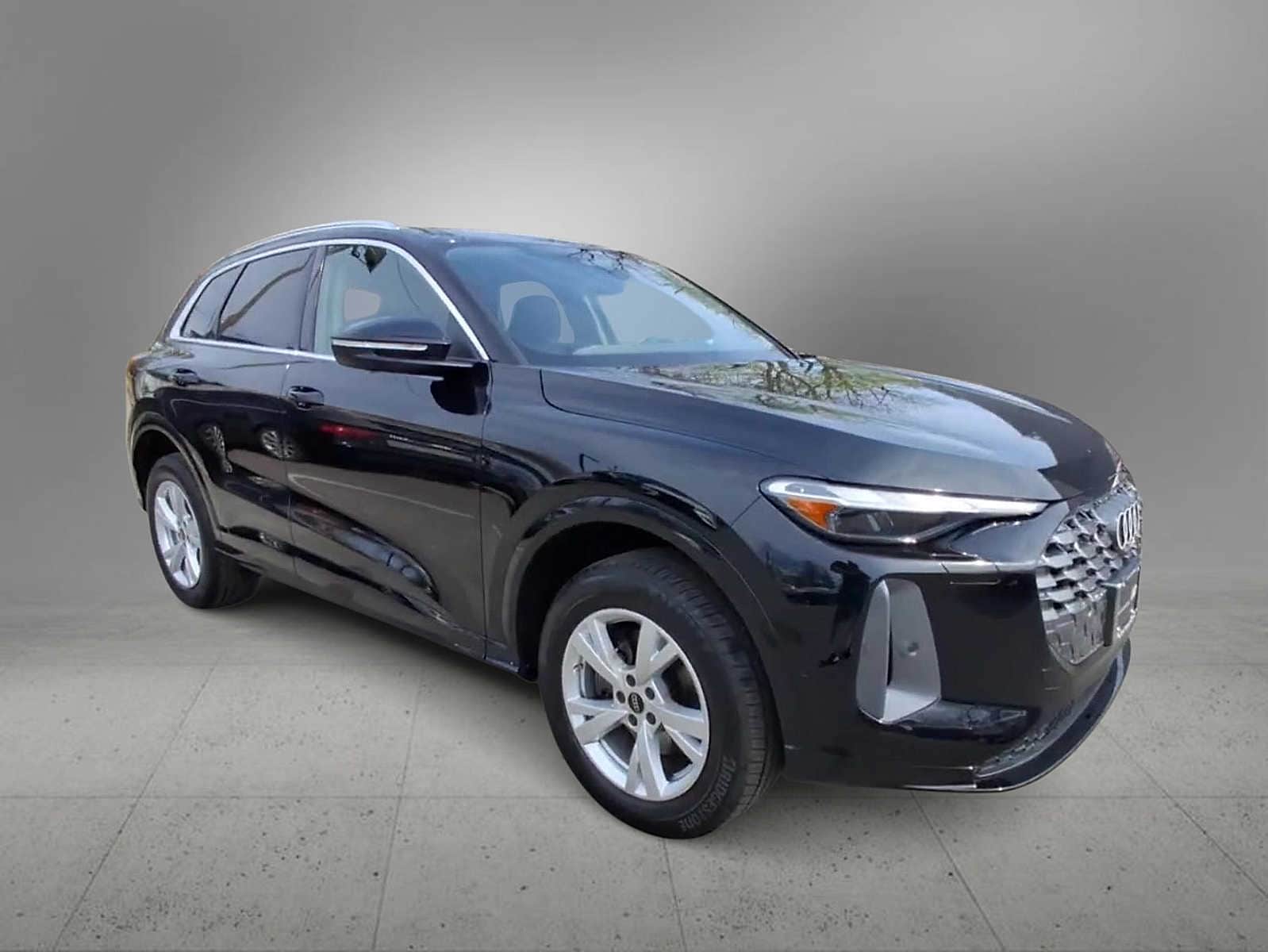 Thumbnail: 2025 Audi Q5 - 2