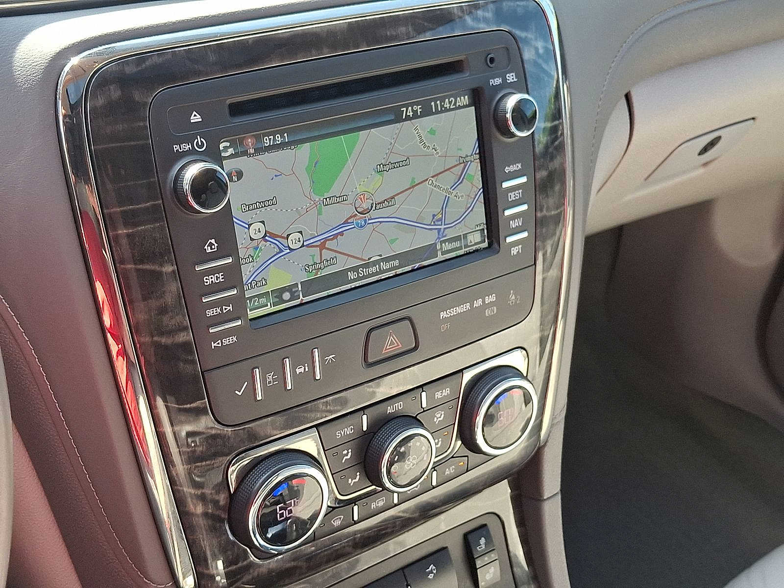 Thumbnail: 2013 Buick Enclave - 14