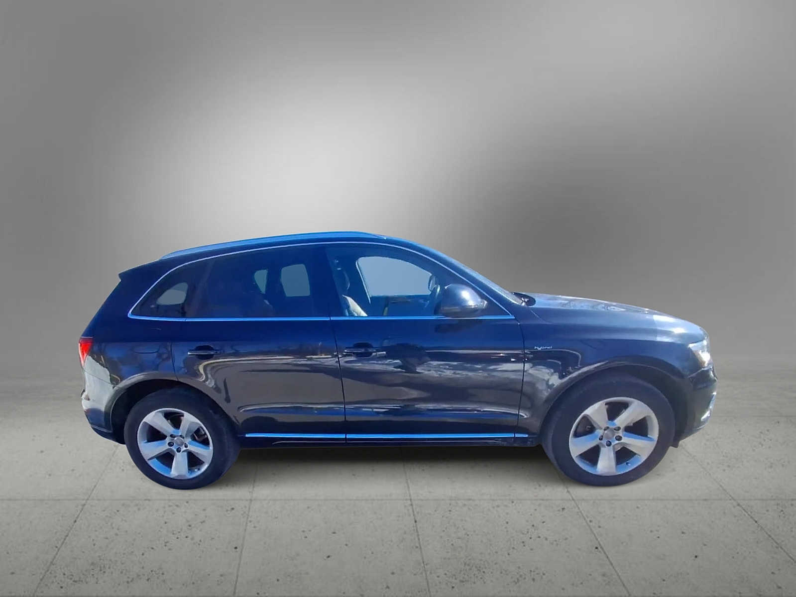 Thumbnail: 2013 Audi Q5 - 9