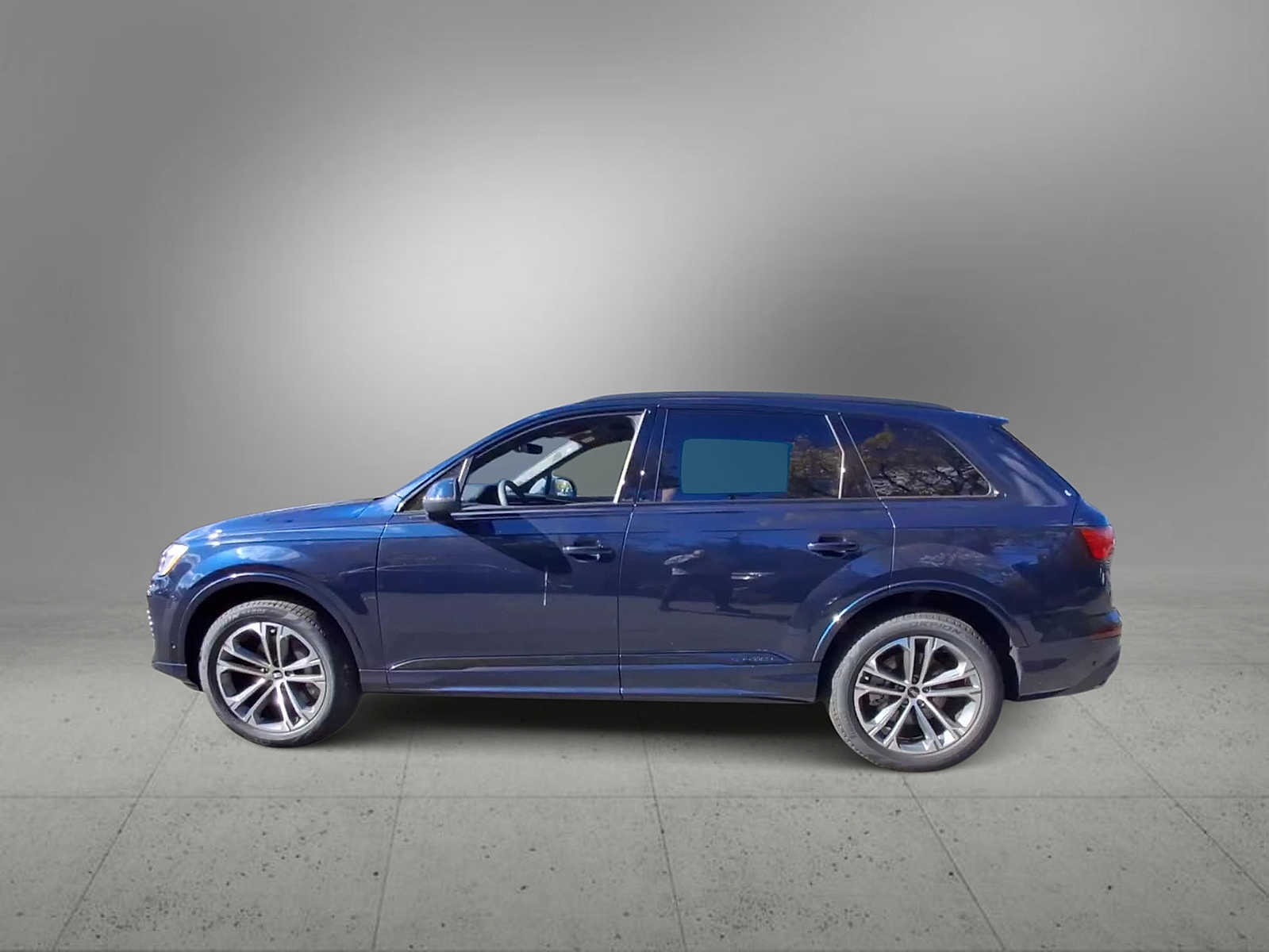 Thumbnail: 2026 Audi Q7 - 5