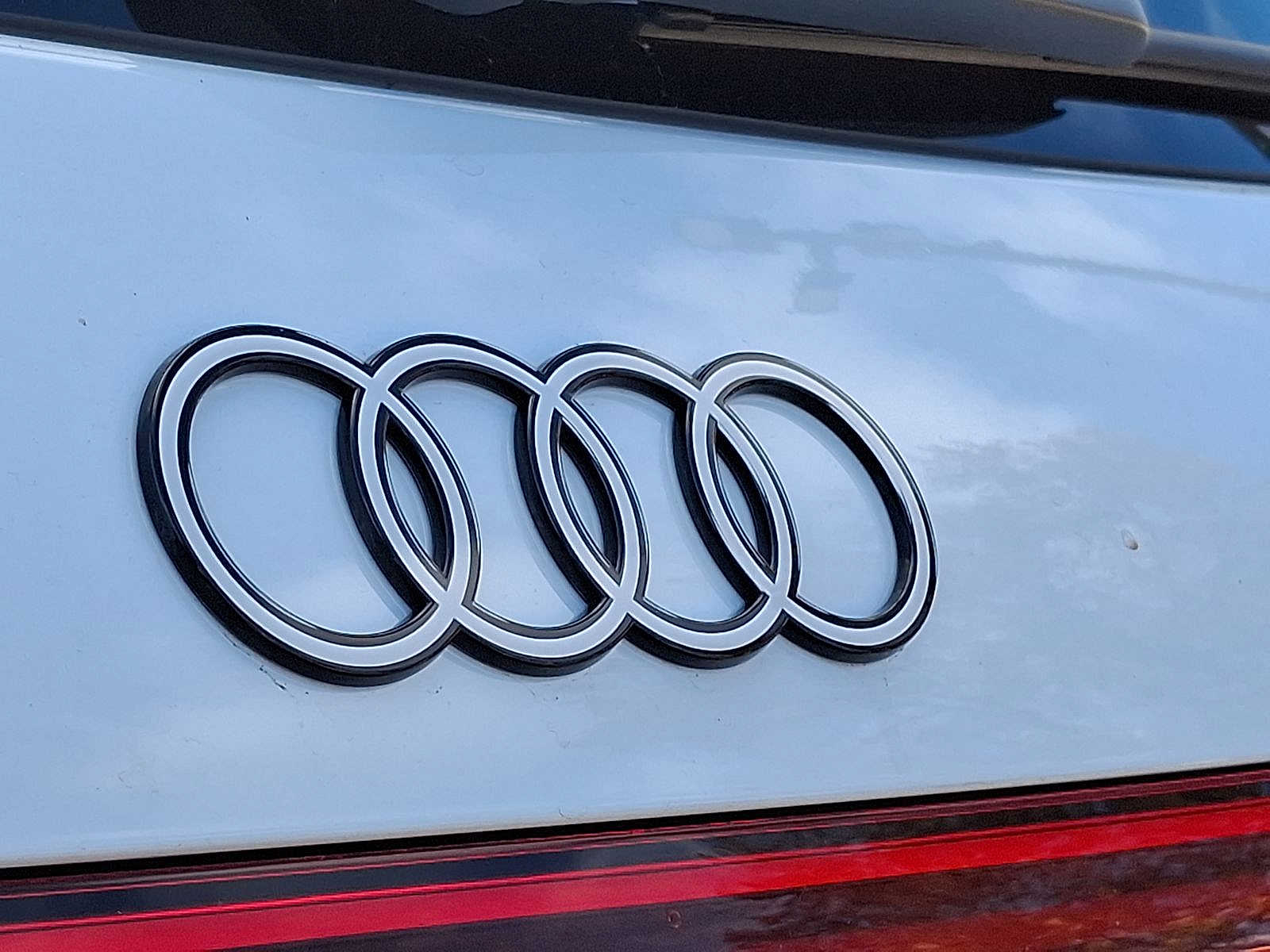 Thumbnail: 2025 Audi Q5 - 18