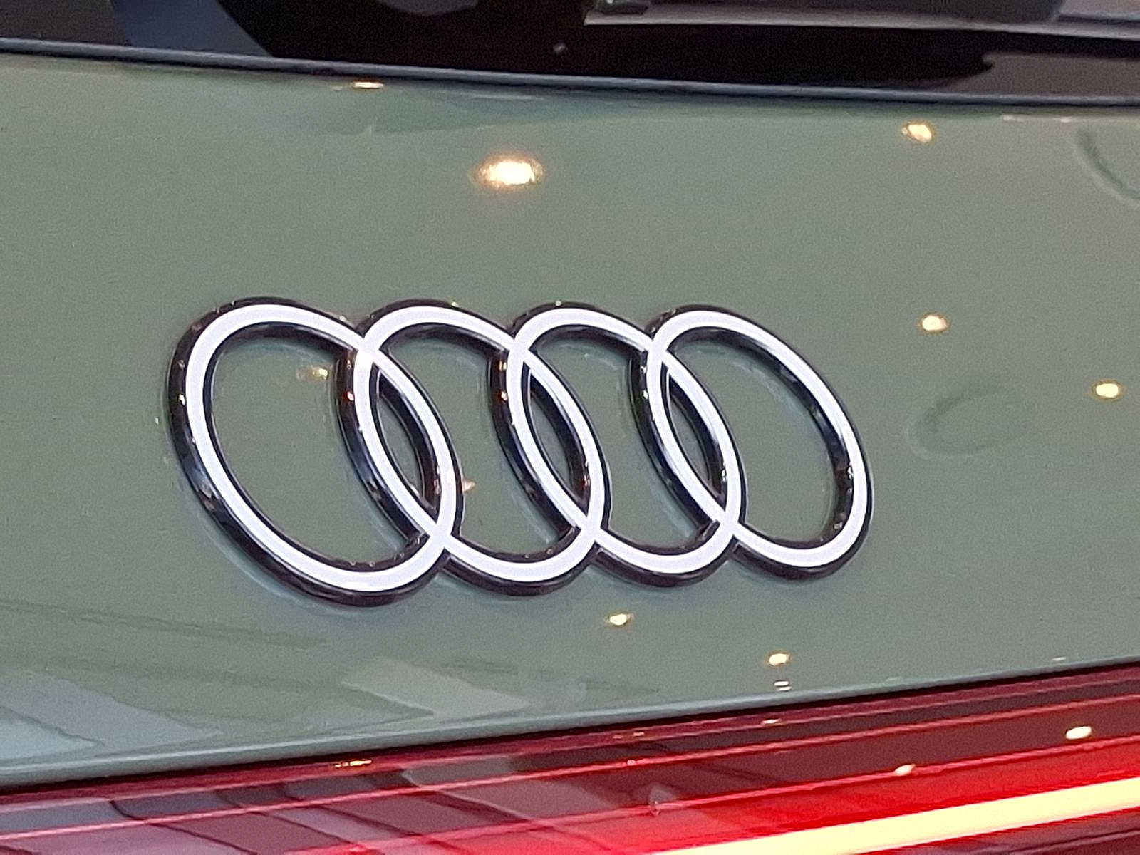 Thumbnail: 2025 Audi Q5 - 8