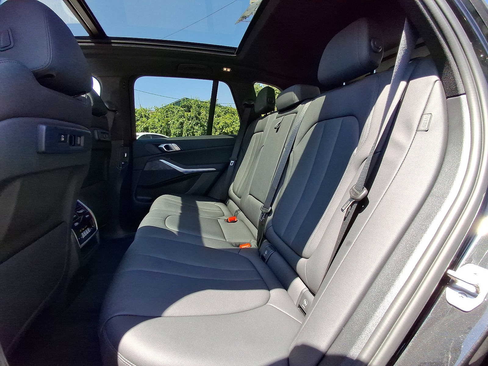 Thumbnail: 2022 BMW X5 - 20