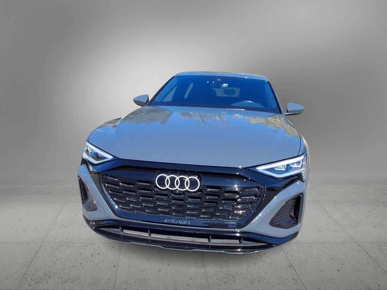 2024 Audi Q8 E-tron line Premium Plus photo 4