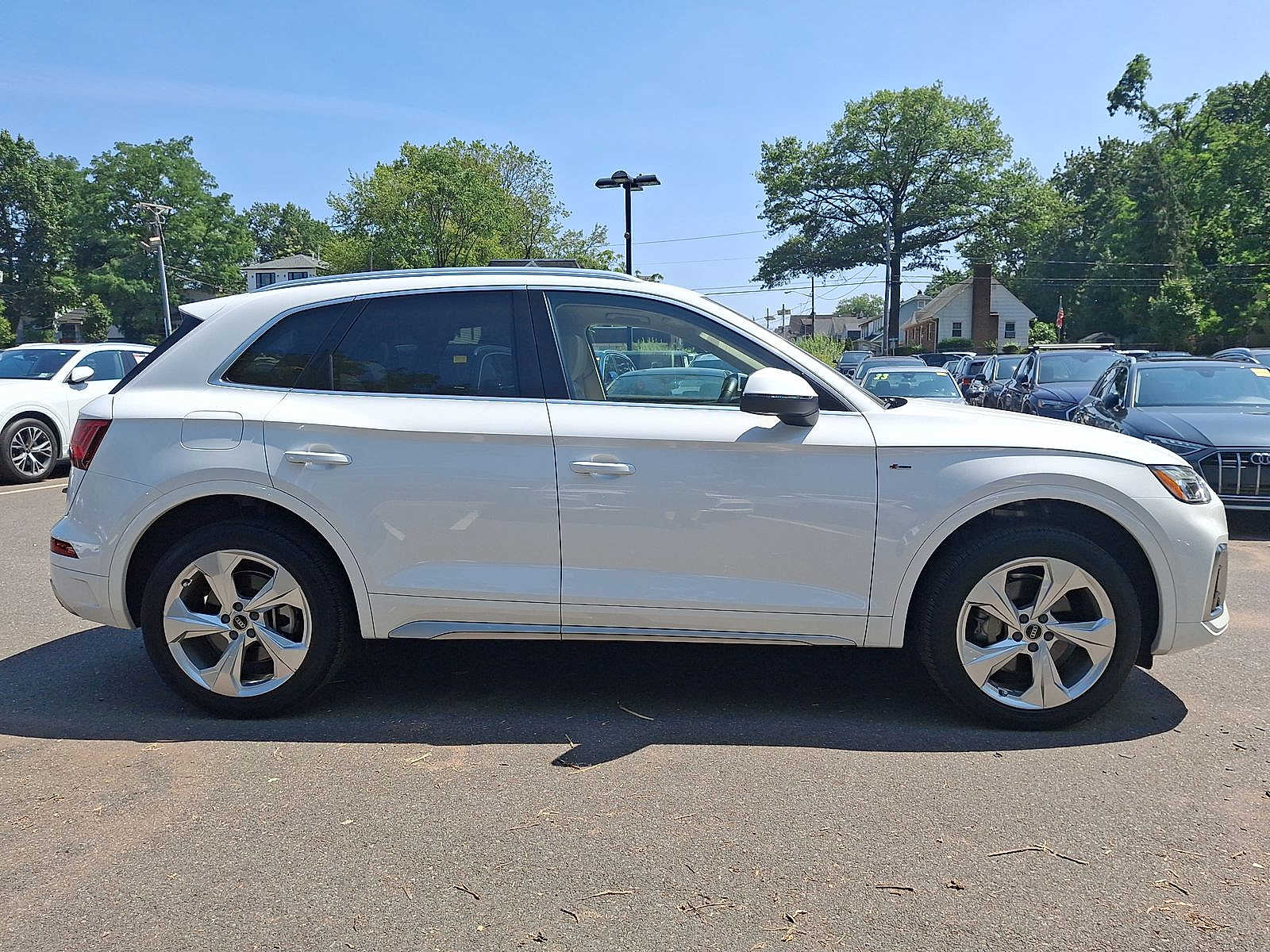 Thumbnail: 2022 Audi Q5 - 26