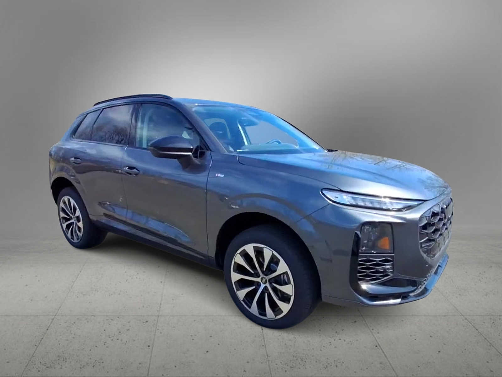 Thumbnail: 2026 Audi Q3 - 2