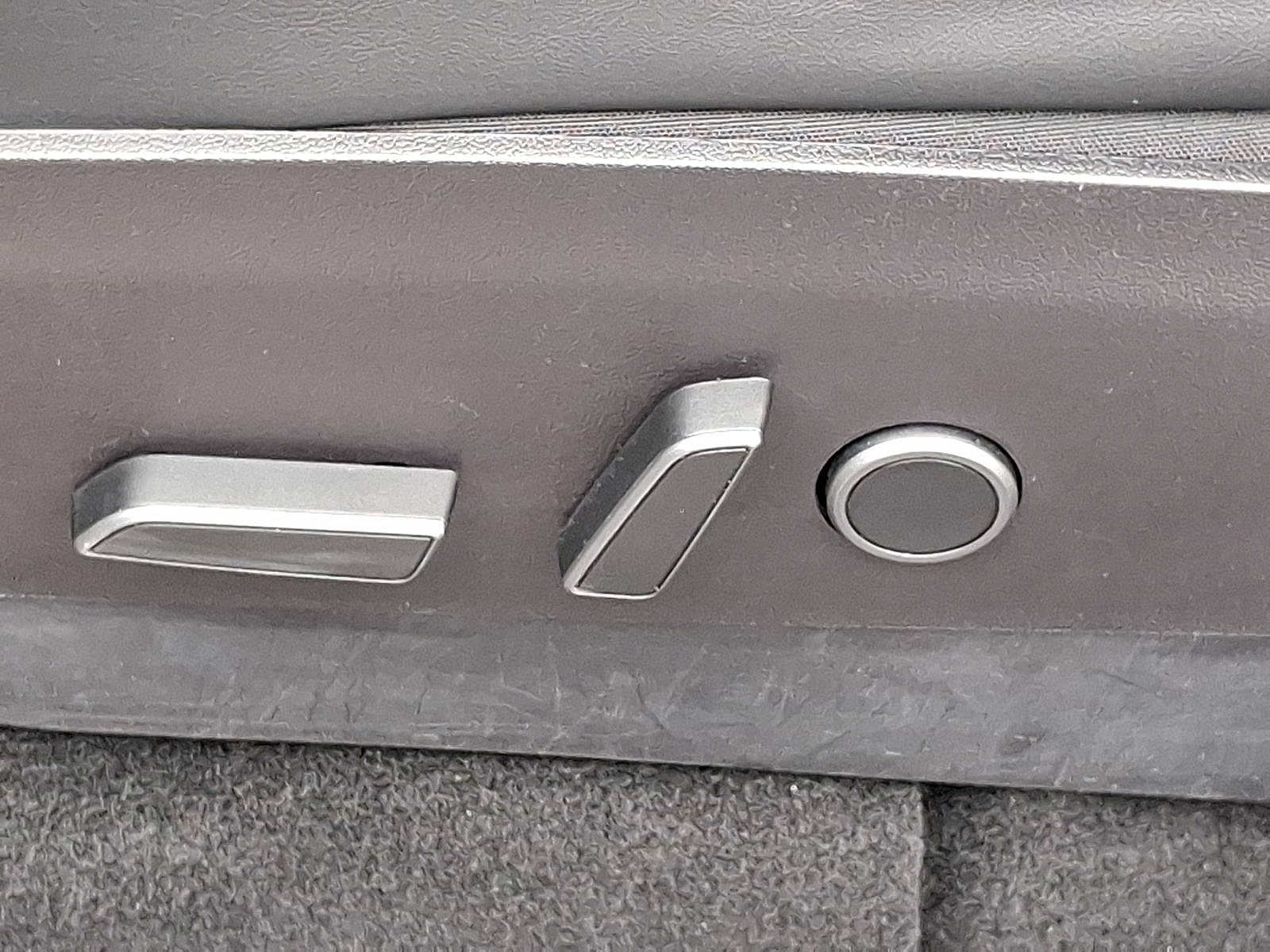 Thumbnail: 2022 Tesla Model Y - 20