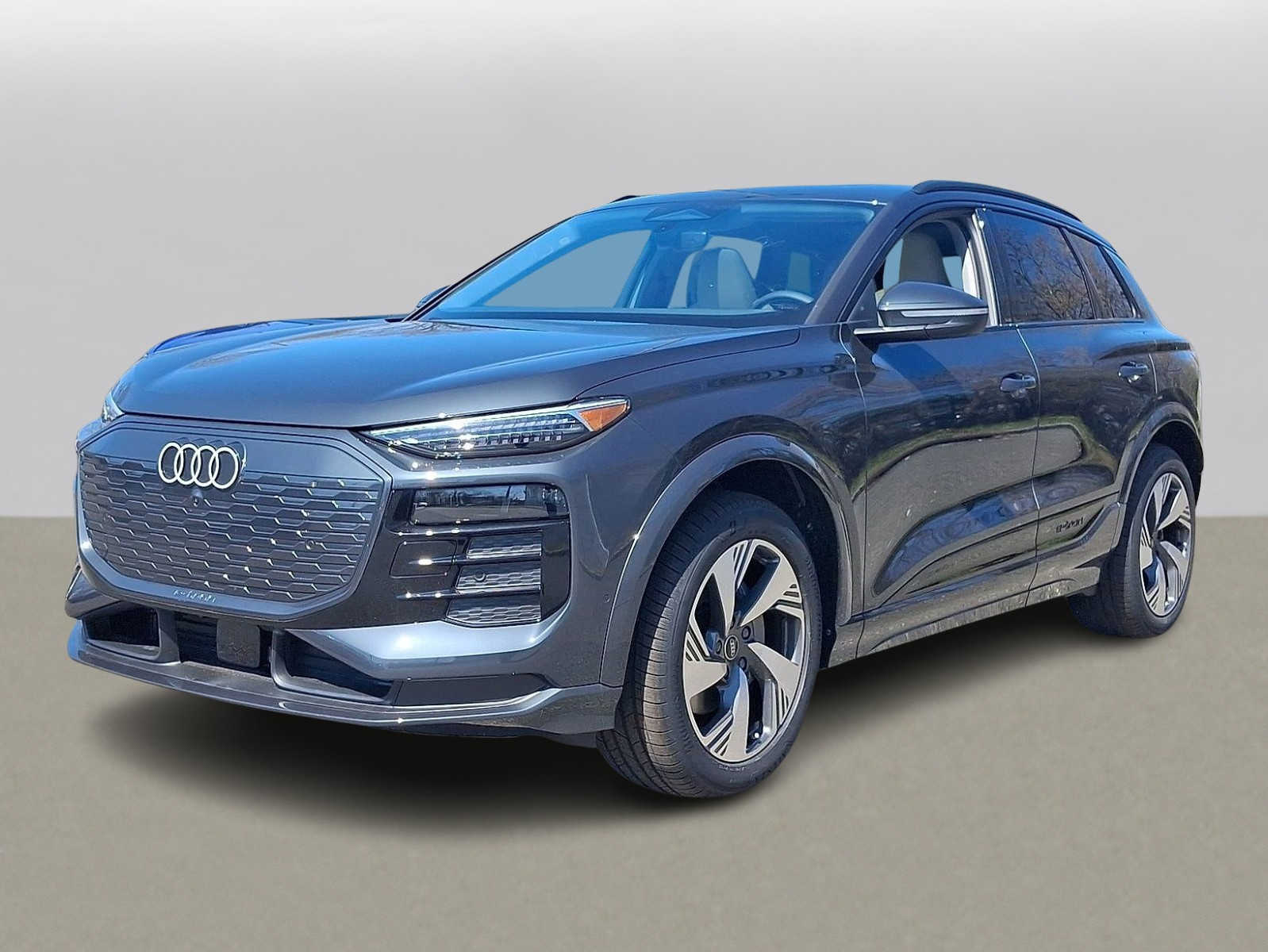 2025 Audi Q6 e-tron Premium Plus -
                  Maplewood, NJ
