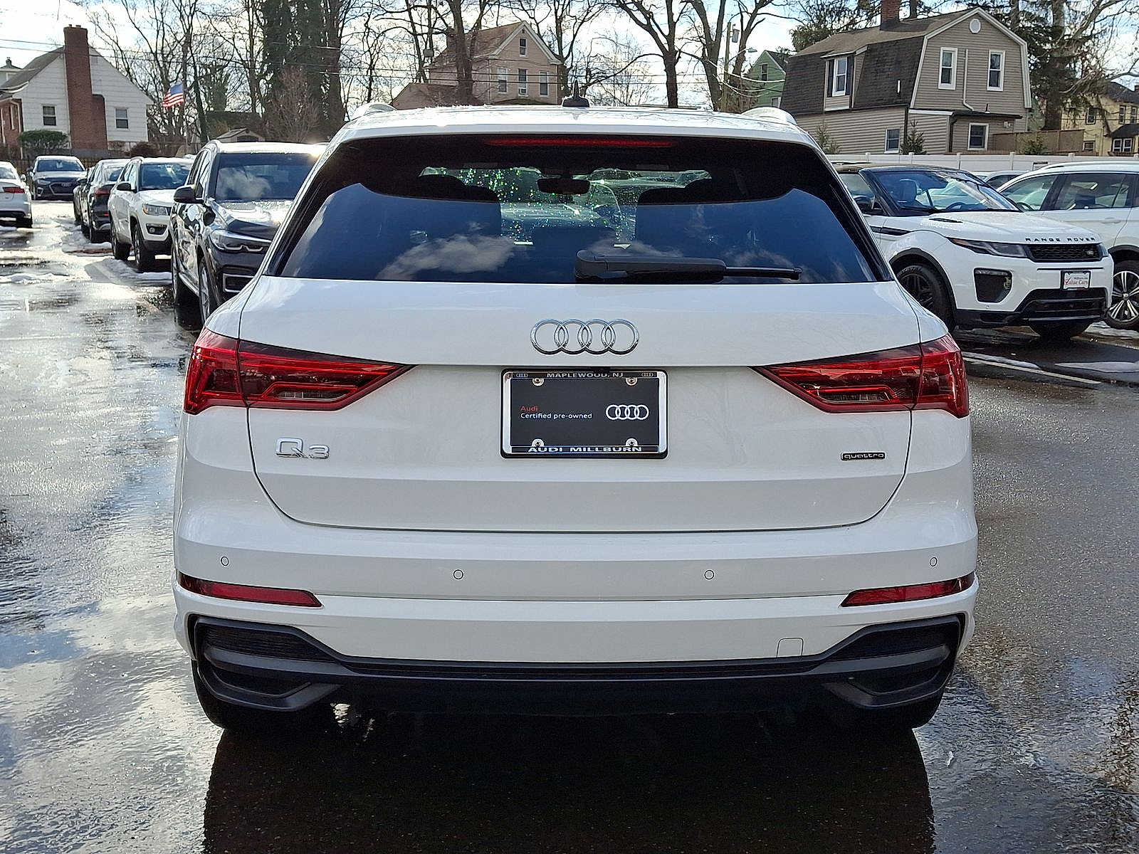 Thumbnail: 2022 Audi Q3 - 23