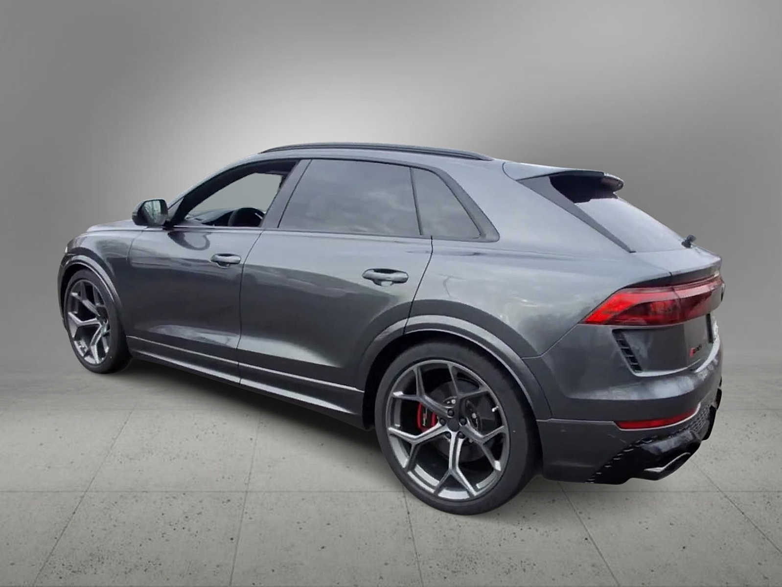 Thumbnail: 2026 Audi RS Q8 - 6