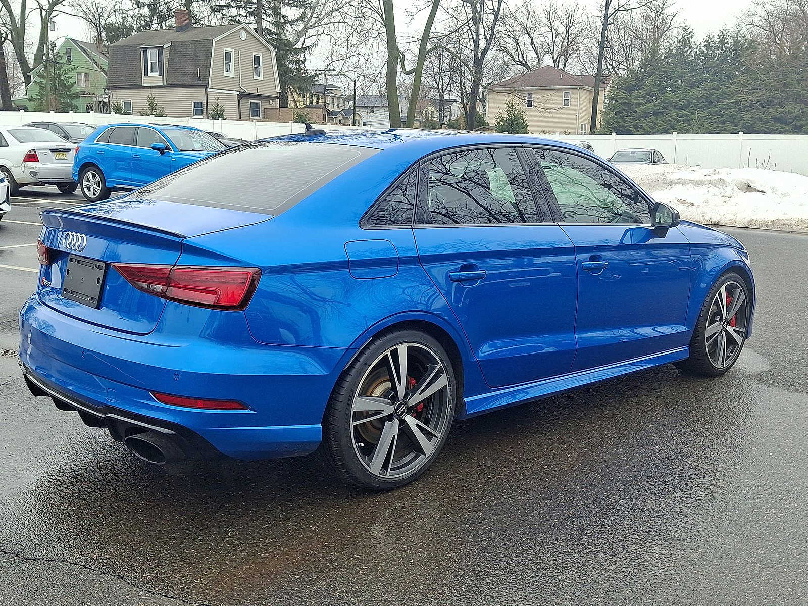 Thumbnail: 2019 Audi RS 3 - 25