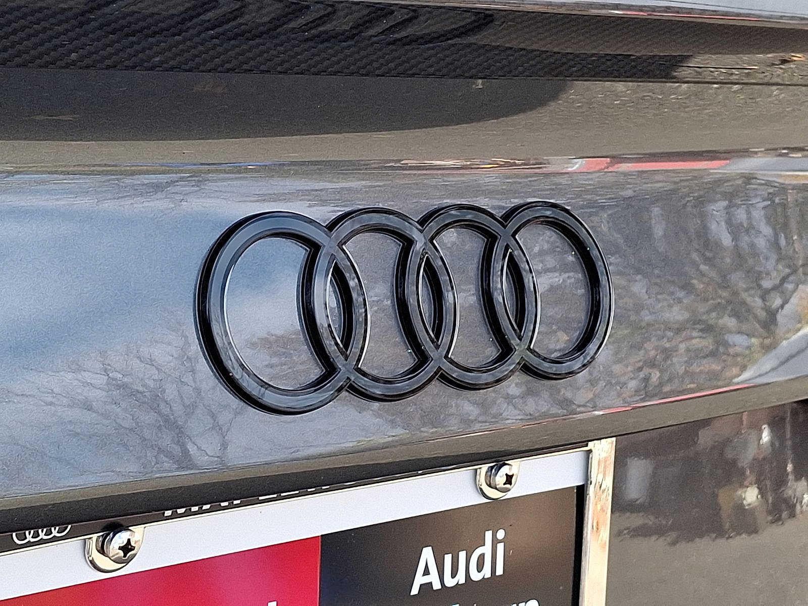 Thumbnail: 2025 Audi RS 3 - 18