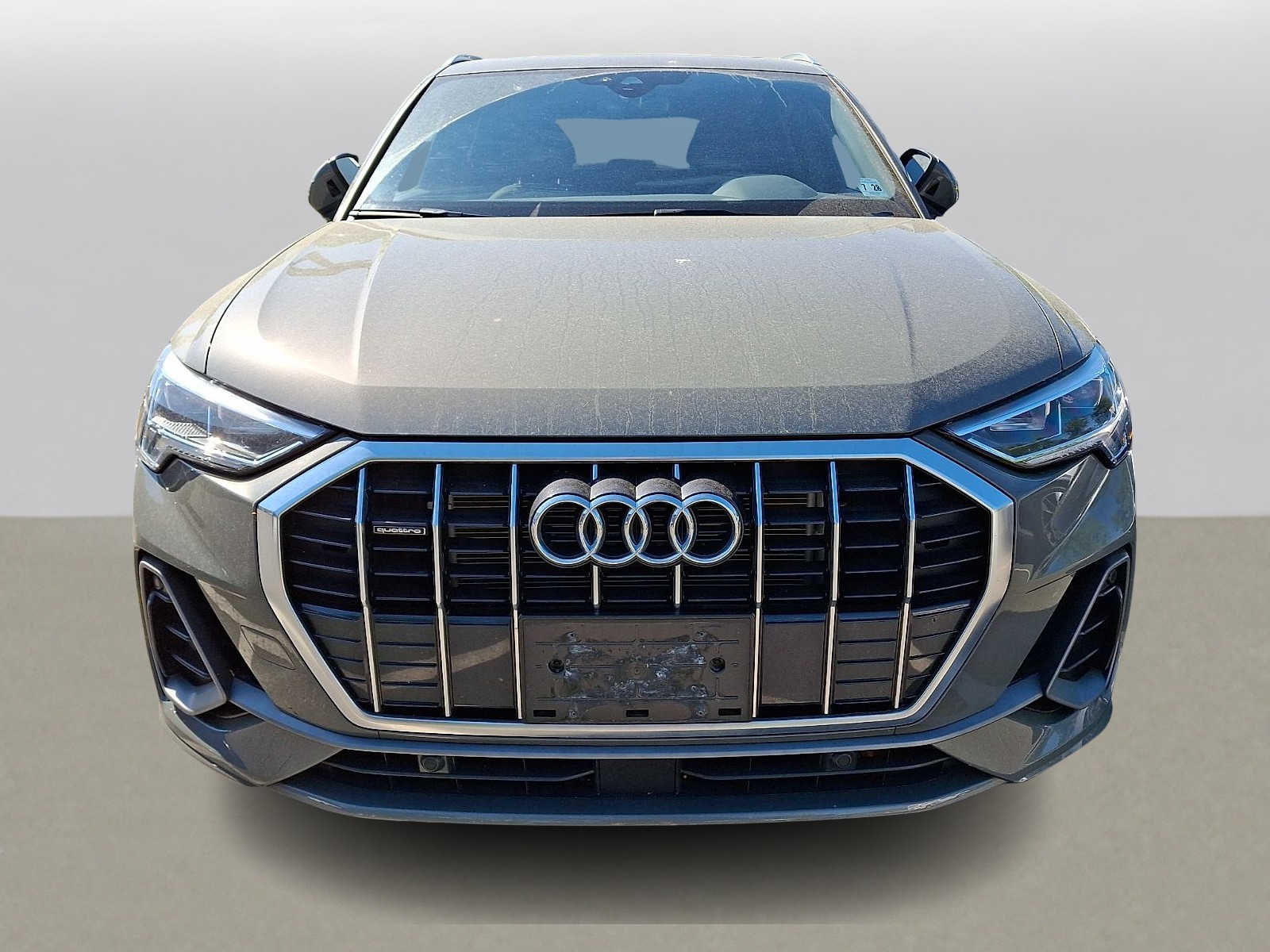 Thumbnail: 2023 Audi Q3 - 2