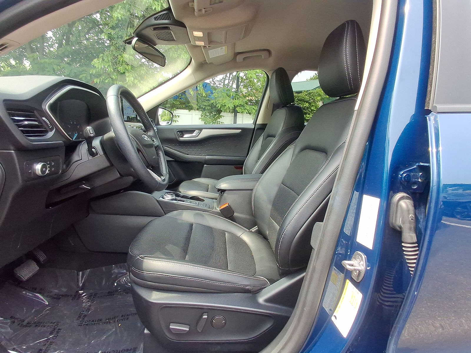 2020 Ford Escape SEL 10