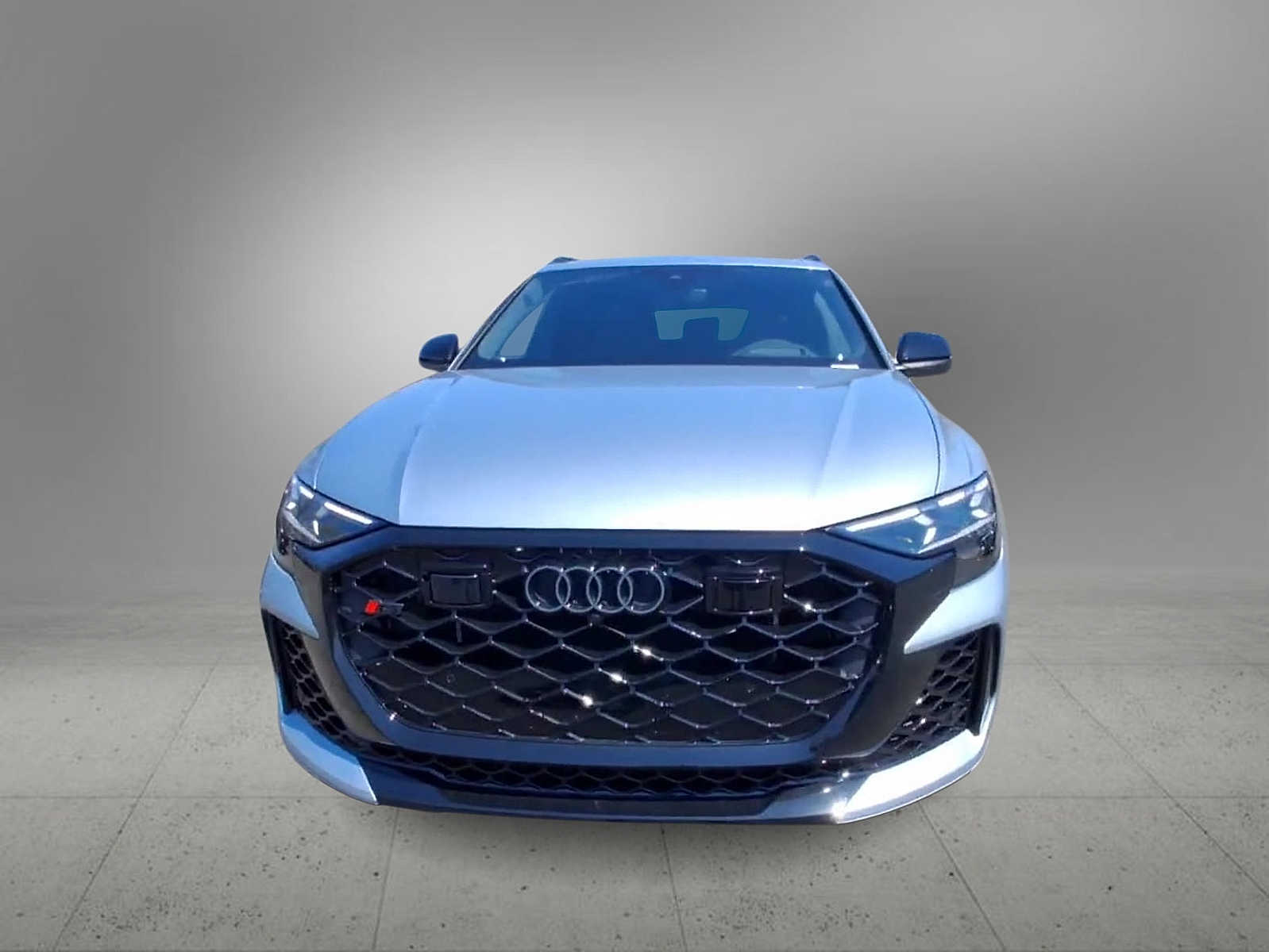 Thumbnail: 2026 Audi RS Q8 - 3