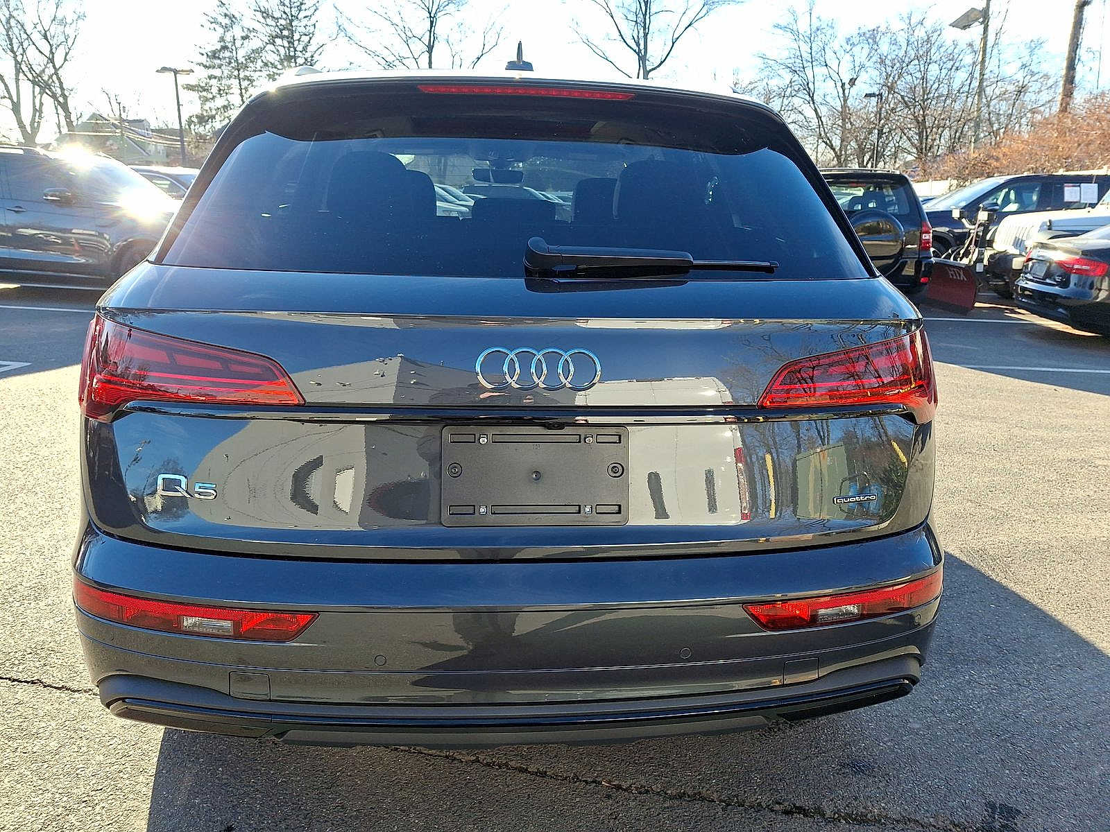 Thumbnail: 2025 Audi Q5 - 22