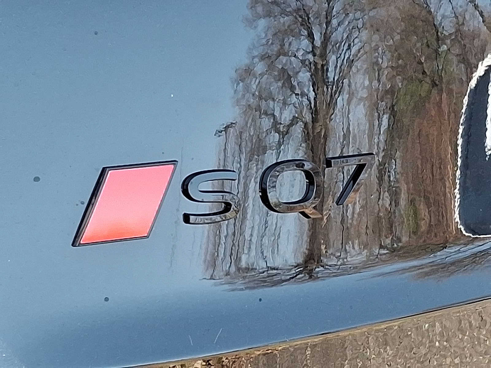 Thumbnail: 2026 Audi SQ7 - 18