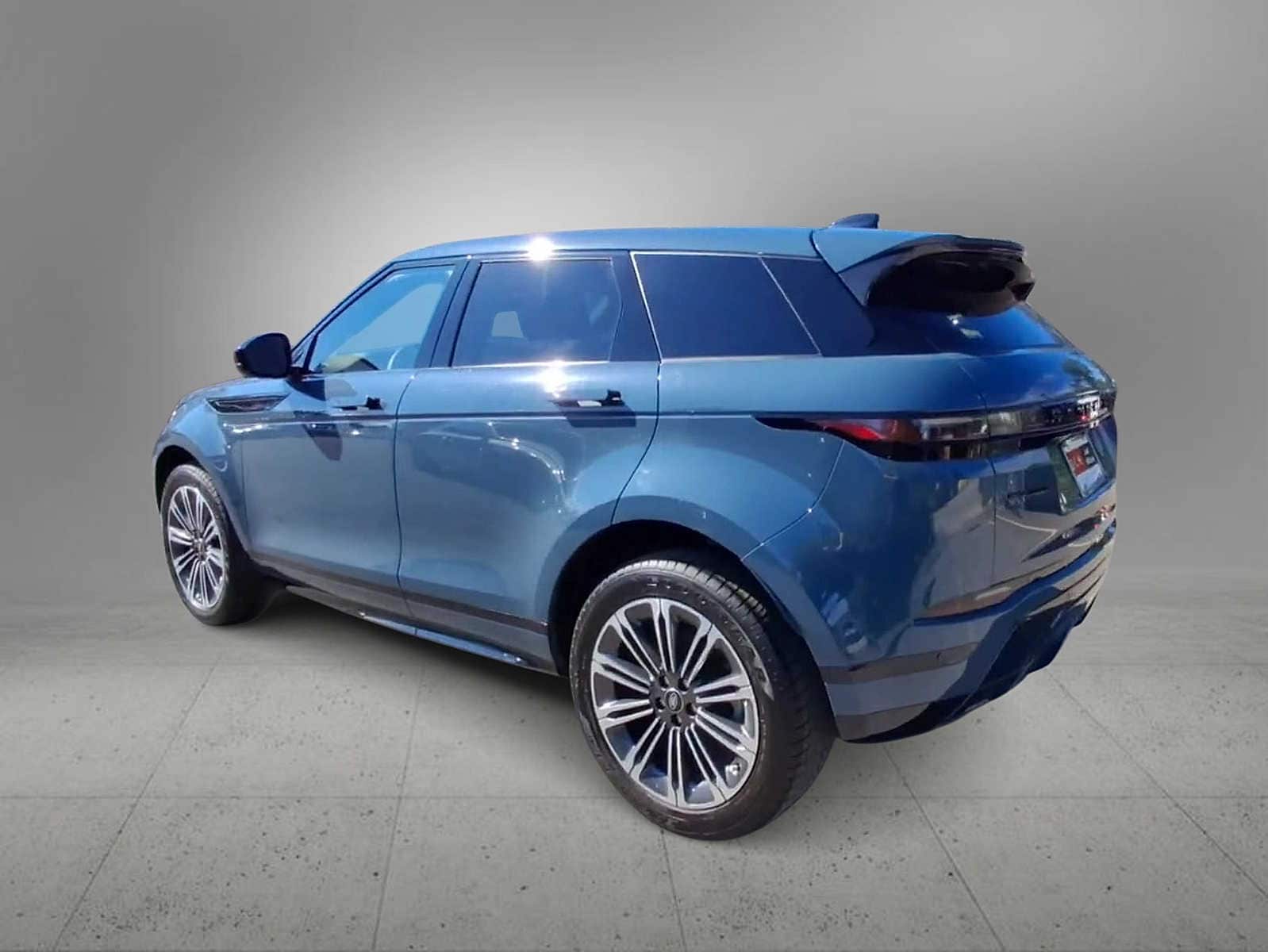 Thumbnail: 2024 Land Rover Range Rover Evoque - 5